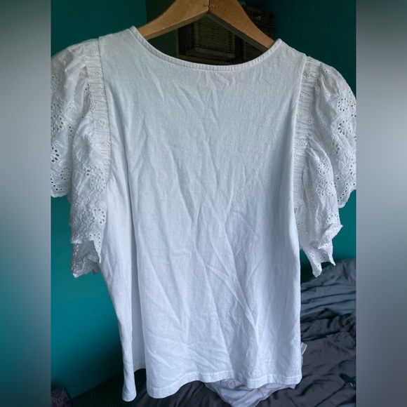 Eyelet detailed top - Picture 3 of 3